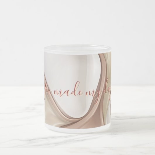 Mug en verre dépoli dans graphique élégant (Centre)