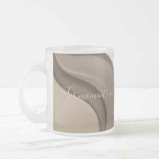 Mug en verre dépoli dans graphique élégant (Gauche)