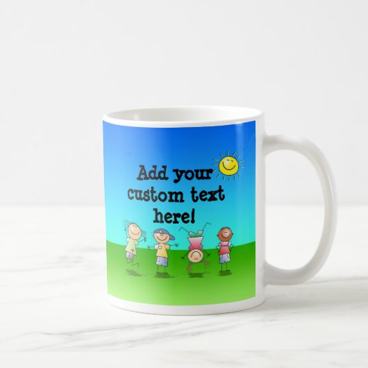 Mug Enfants jouant dehors un jour ensoleillé (Droite)