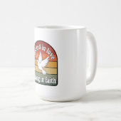 Mug Enraciné dans l'amour, s'élevant dans la conceptio (Devant droit)