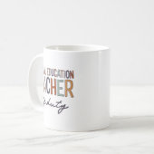 Mug Enseignant De L'Éducation Hors Service Dernier Jou (Devant gauche)