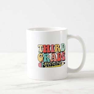 Mug Enseignant de troisième année rétro groovy premier