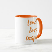 Mug Enseignez l'amour inspirent | expression inspirée (Devant droit)