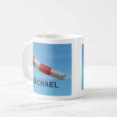 Mug éolien de l'aéroport personnalisé (Devant gauche)