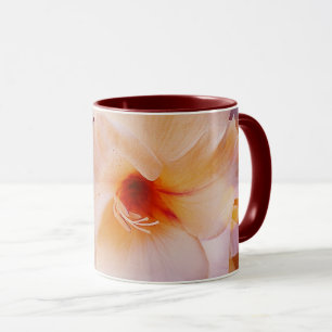 Mug Épée Lily Red Bokeh