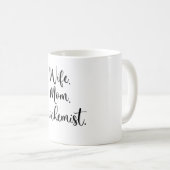Mug Épouse. Maman. Biochimiste. (Devant droit)