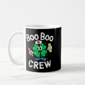 Mug Équipe Boo Boo Saint-Patrick Nurse Haut de scrub S (Gauche)