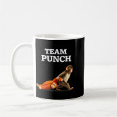 Mug Équipe de punch de bébé singe mème punch 2026 (Gauche)