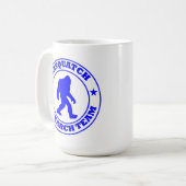 Mug ÉQUIPE DE RECHERCHE de SASQUATCH - pro logo bleu (Devant gauche)