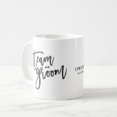 Mug Équipe Marié Script Nœud Papillon Enterrement de V (Devant gauche)