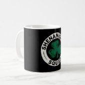 Mug Équipe Shenanigans Trèfle de la Saint-Patrick (Devant gauche)
