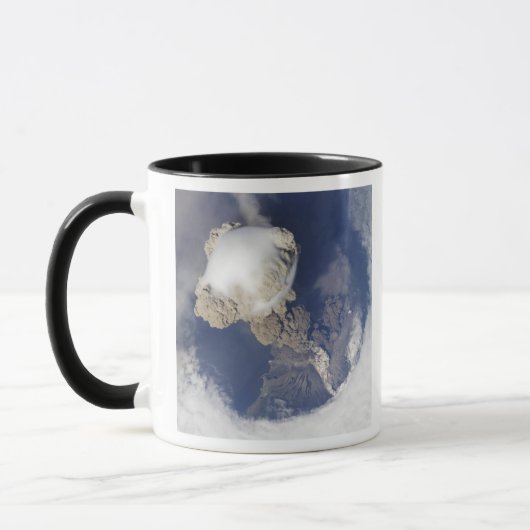 Mug Éruption du volcan Sarychev (Gauche)