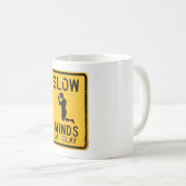 MUG ESPRITS LENTS EN JEU - (Devant droit)