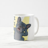 Mug Et scène routine nocturne drôle de chien bouledogu (Devant droit)