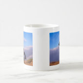 Mug Étalon noir sauvage élevant le cheval (Centre)