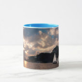 Mug États-Unis, Massachusetts. Voile au coucher du sol (Centre)