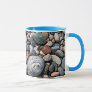 Mug États-Unis, Michigan. Galets polis sur le rivage