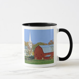 Mug États-Unis, Vermont, Peacham. Une grange rouge et 