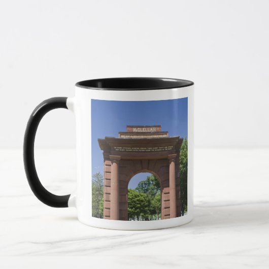 Mug États-Unis, Virginie, Arlington. Porte McClellan à (Gauche)