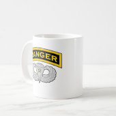 Mug Étiquette de garde forestière - ailes de saut - (Devant gauche)