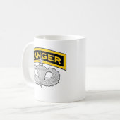 Mug Étiquette de garde forestière - ailes supérieures (Devant gauche)