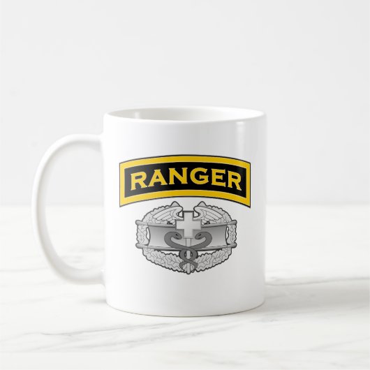 Mug Étiquette de garde forestière - insigne de médecin (Gauche)
