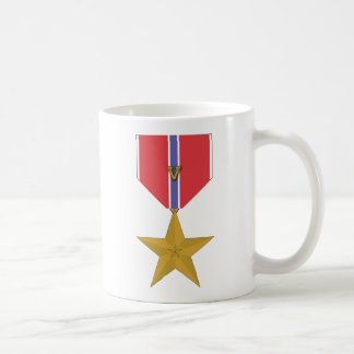 Mug Étoile en bronze avec V