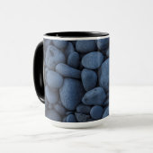 Mug Étoiles de mer sur les roches noires le long de la (Devant gauche)