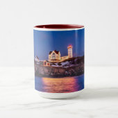 Mug Etoiles sur Nubble Lighthouse dans le Maine (Centre)