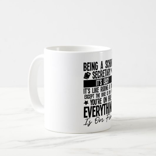 Mug Être Secrétaire D'École Est Facile (Devant gauche)