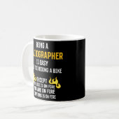 Mug Être un radiographe est un technicien en radiologi (Devant gauche)