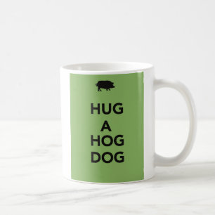 Mug Étreignez un chien de porc