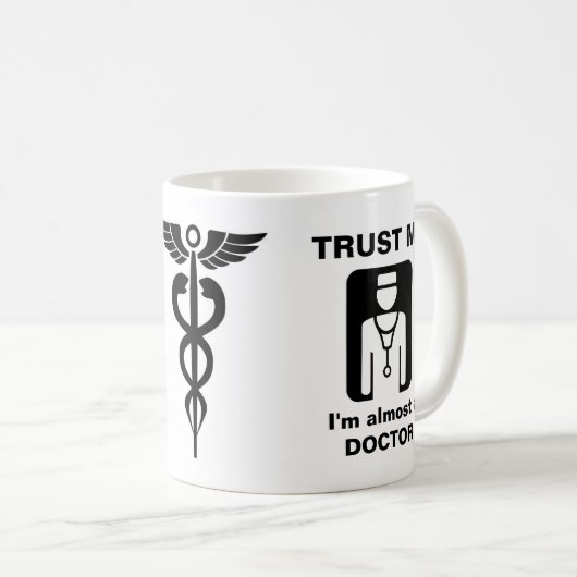 Mug Étudiant Médicale (Devant droit)