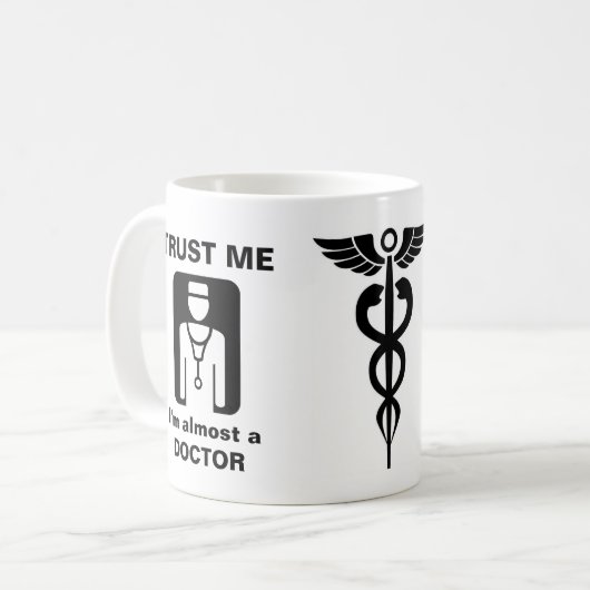 Mug Étudiant Médicale (Devant gauche)