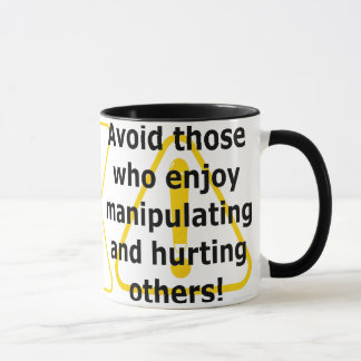 Mug Évitez ceux qui aiment manipuler et blesser
