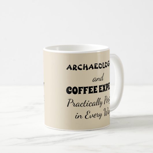 Mug Expert en matière d'archéologue et de café (Devant droit)