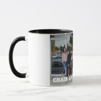 Mug Extérieur de la saison deux de BANDE de CHAISE