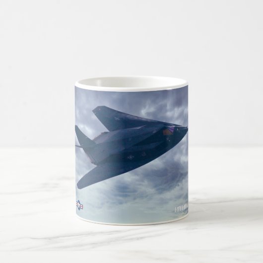 MUG F-117A NUIT (Centre)