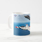 MUG F-16C FALCON ET F-35A LIGHTNING II (Devant gauche)