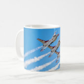 MUG F-16C VIPER (Devant gauche)