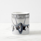 MUG F/A-18 SUPER HORNET (Centre)
