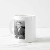 Mug F Scott Fitzgerald "L'action est caractère" Cadeau (Devant gauche)