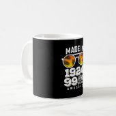 Mug Fabriqué En 1924 99 Ans D'Être Étonnant (Devant gauche)