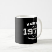 Mug Fabriqué En 1977 Édition Limitée Anniversaire (Devant droit)
