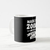 Mug fabriqués en 2008 avec des pièces originales, (Devant gauche)