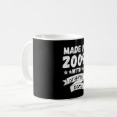 Mug fabriqués en 2009 avec des pièces originales, (Devant gauche)