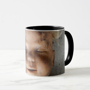 Mug Face de poupée grungy