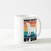 Mug Facilement Distrait Par Chiens Chien Mèmes D'Anniv (Devant droit)