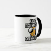 Mug Facilement distrait par Golf et bière (Devant droit)