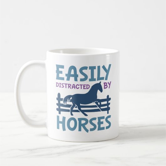 Mug Facilement Distrait Par Les Chevaux (Gauche)